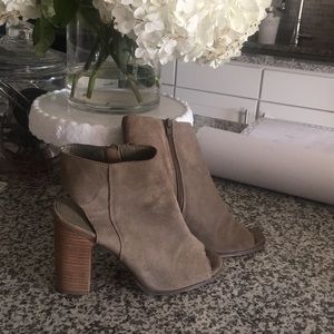 Urban outfitters peep-toe bootie